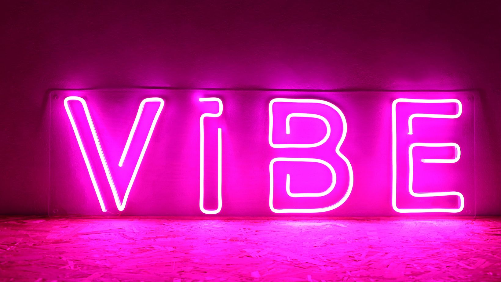 Why Neon Signs Are a Must In Your Home?
